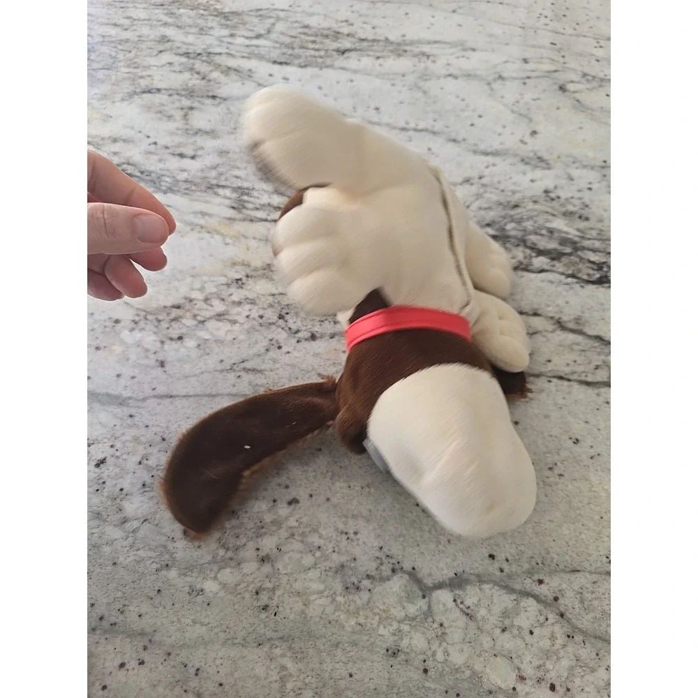 2000 Pound Puppies Plush Jakks Electronic Dog w/ Red Collar Wags Tail /Barks Toy